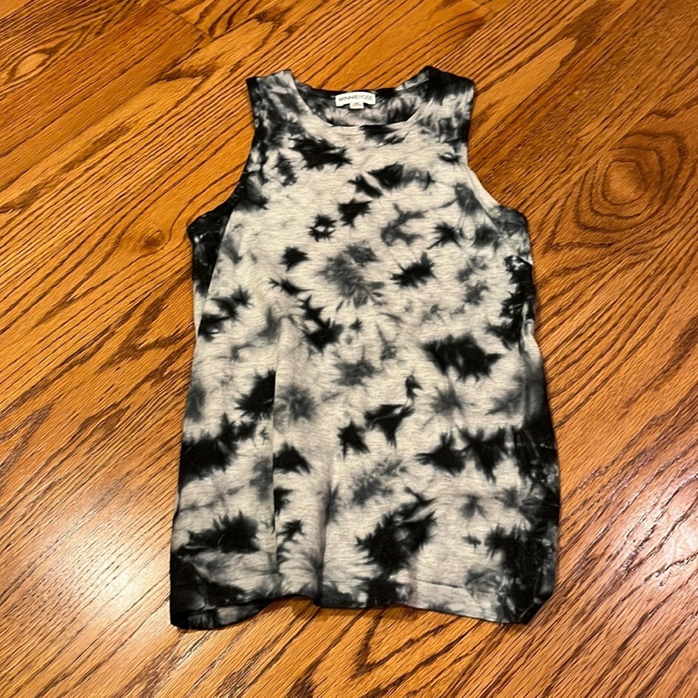 Minne Rose Woman’s Black Tie Dye Tank Size XS